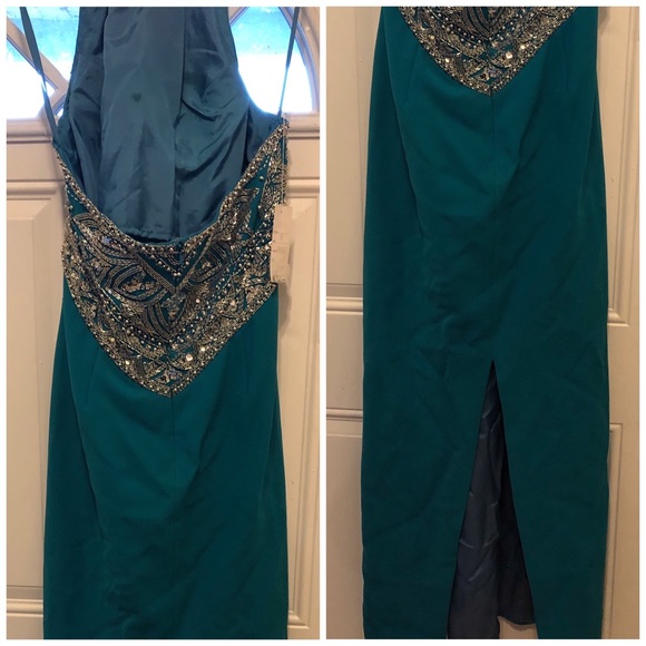 Bella Diana Formal Dress - Picture 3 of 5